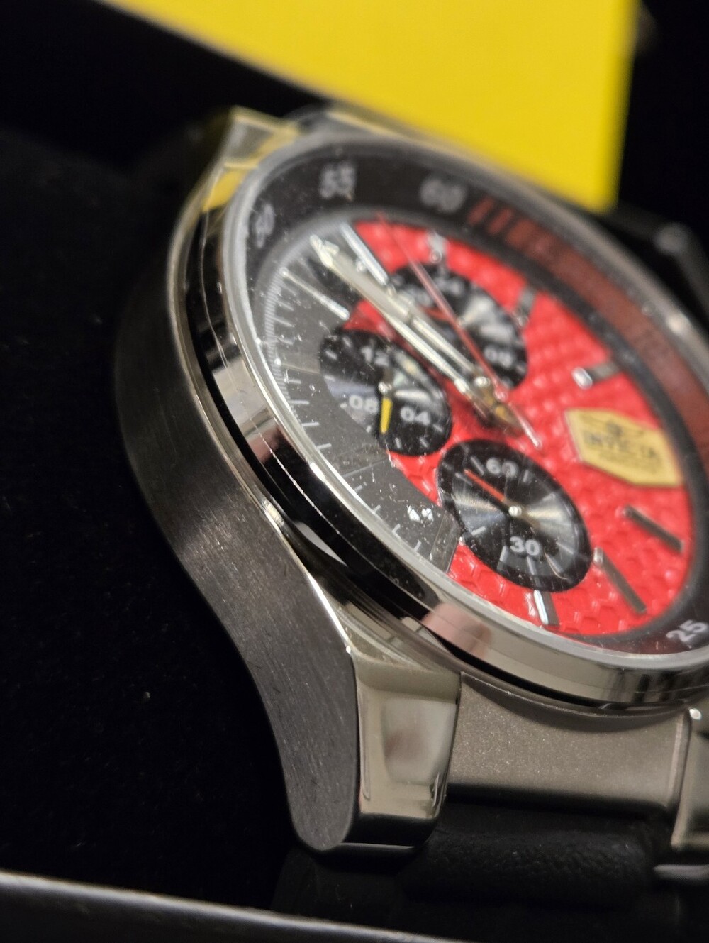 Invicta Racing Chronograph 44mm Model 47739 Red / Black ( NIB ) - Picture 6 of 9